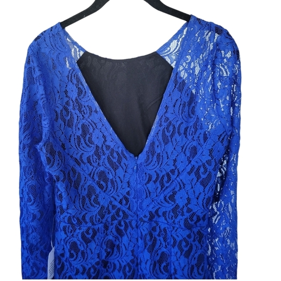 BCBGENERATION Electric Blue Lace Bodycon Mini Dress Womens 10 NWT Long Sleeve - Picture 5 of 11